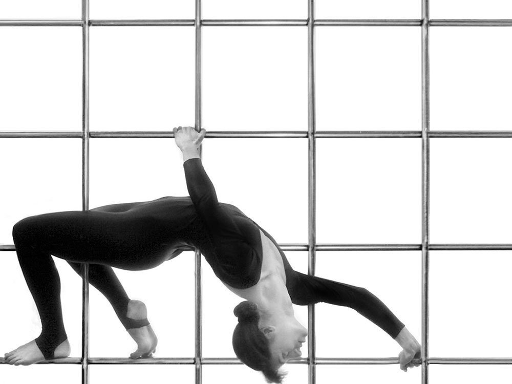 © H.K. — LEARN TO FLY — ÄGYPTISCHES FITNESSSTUDIO 01